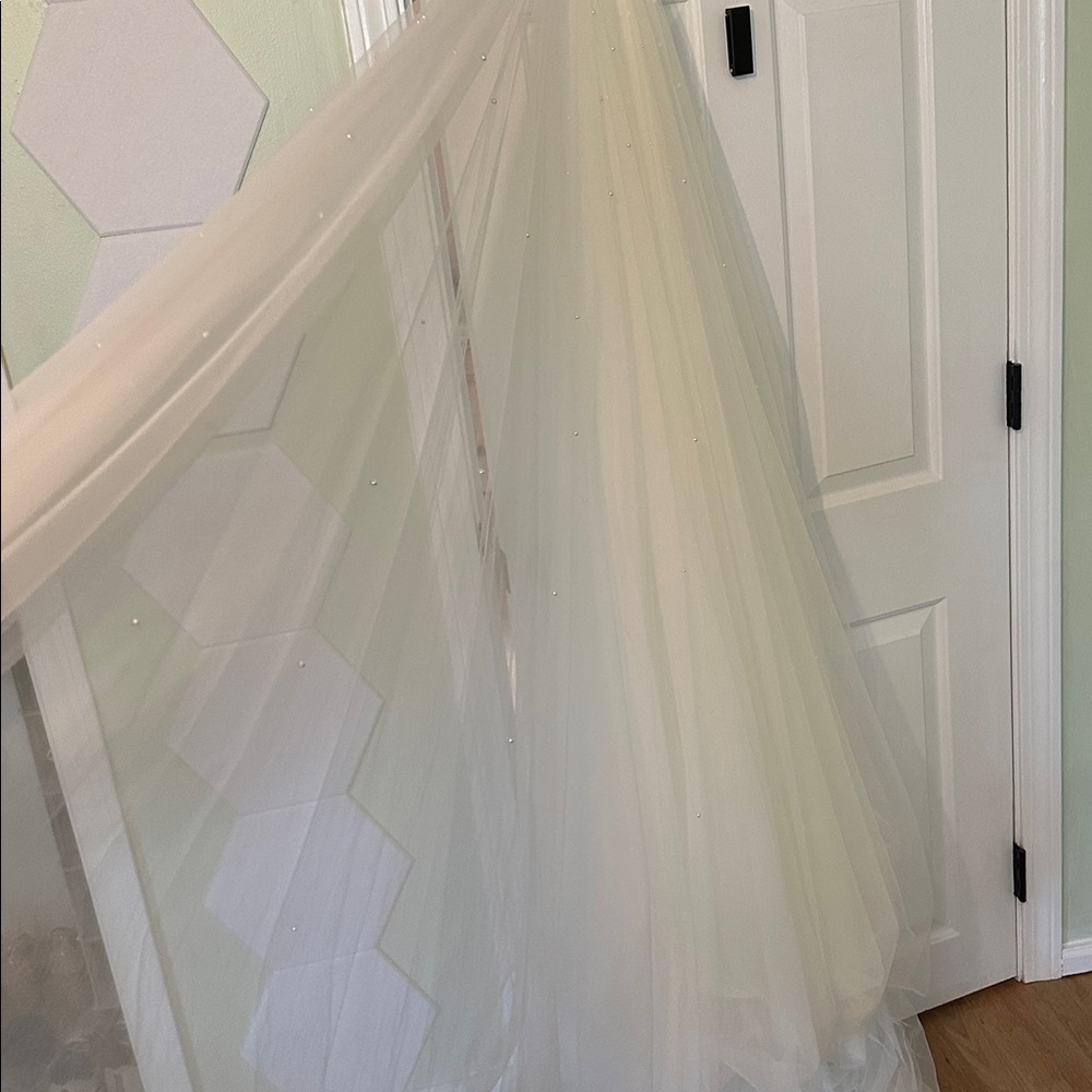 Watters Cream Wedding Dress with Pearl Accents - Picture 4 of 6